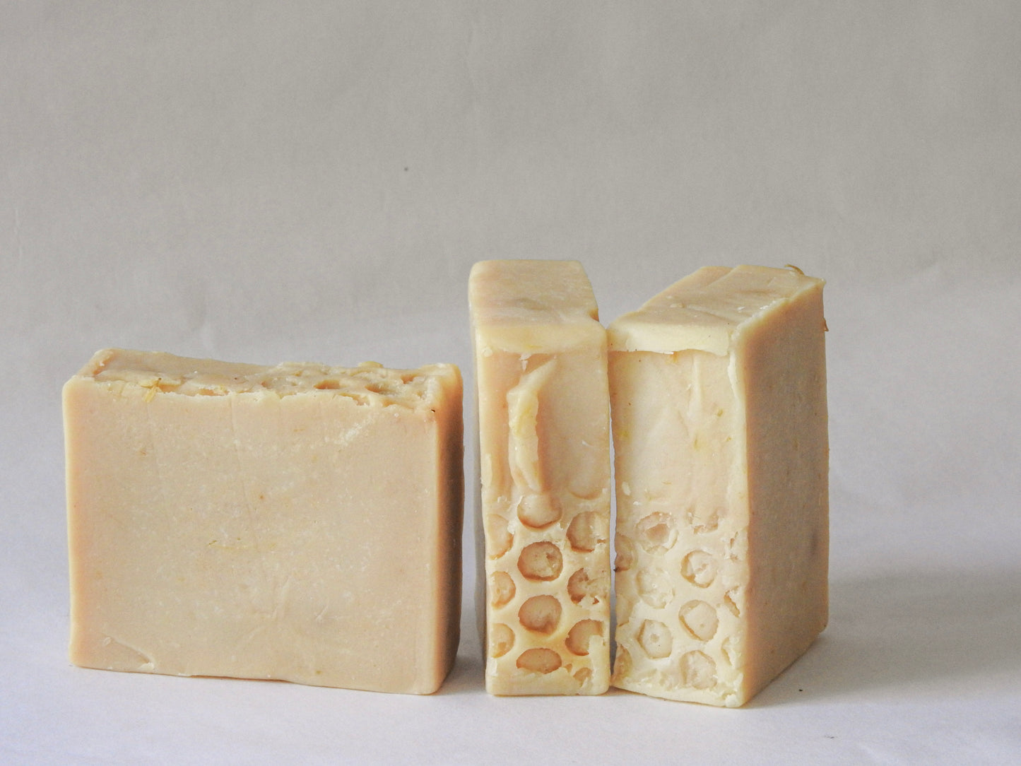 HONEY AND CALENDULA SOAP